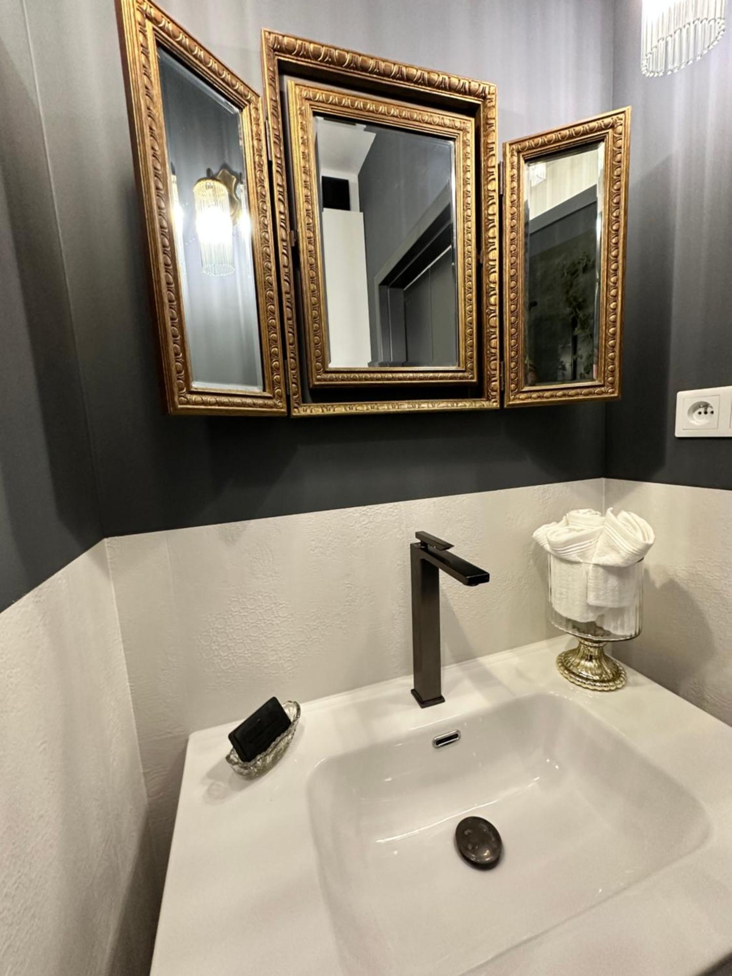 Main Square Apartments Sylvi Красков Екстериор снимка