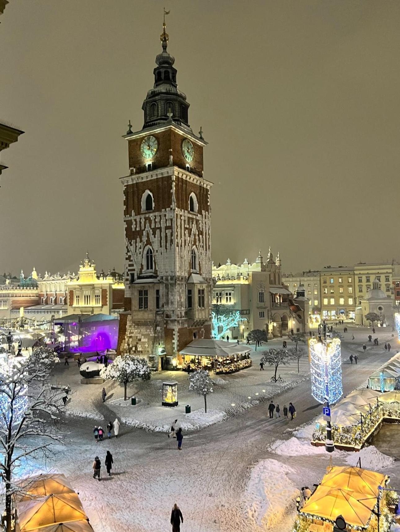 Main Square Apartments Sylvi Красков Екстериор снимка